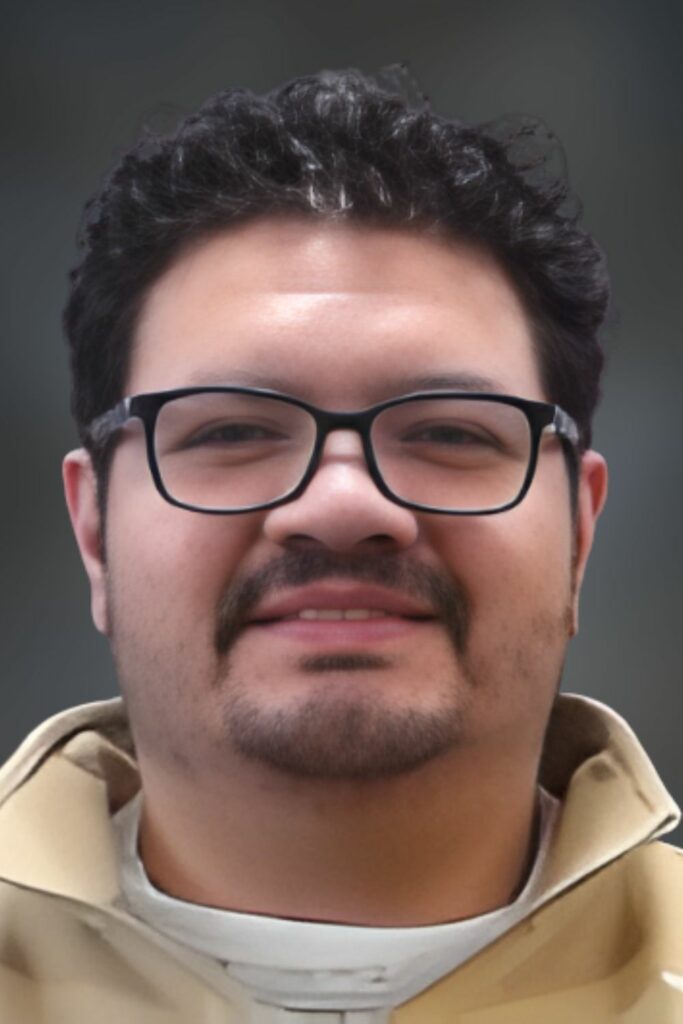 Portrait of Alex Dominguez