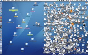 cluttered-computer-desktop